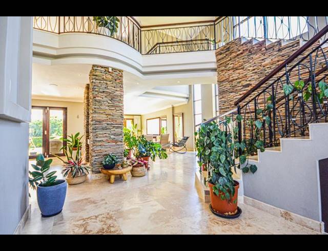 4 BEDROOM HOUSE FOR SALE IN COPPERLEAF ESTATE